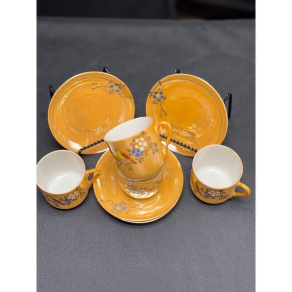 Set of 4 Vintage Hand-Painted Lusterware Demitasse Teacups & Saucers – Japan - Picture 2 of 13